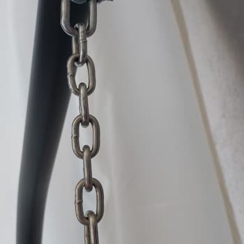 Vivense Salıncak Kırılmış Çocuğum Yaralandı