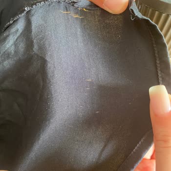 Intimissimi Kalitesiz Kumaş Ve Yüksek Fiyatlar: Müşteri Memnuniyetsizliği
