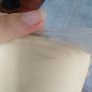 Özvet Süt Ürünleri İçinden Saç Çıktı