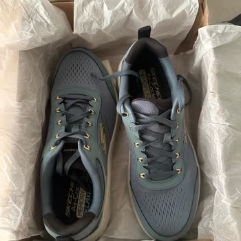 Skechers.com.tr Teşhir Ürünü Gönderip Değişim Kabul Etmiyor!