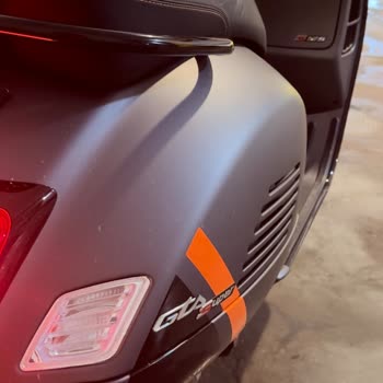 Vespa Türkiye Vespa Doğan Trend-Motoplex 0 Km Kusurlu Vespa Sattı Ve İlgilenmiyor