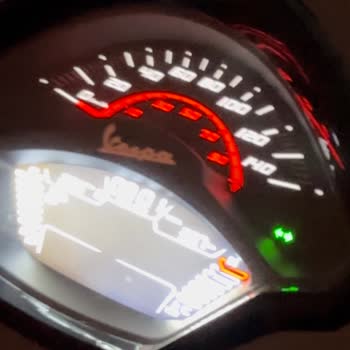 Vespa Türkiye Vespa Doğan Trend-Motoplex 0 Km Kusurlu Vespa Sattı Ve İlgilenmiyor