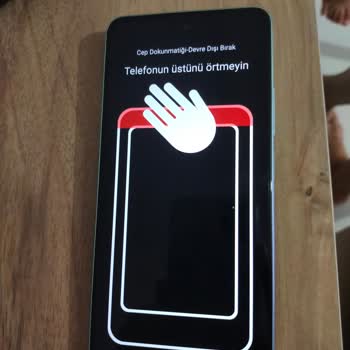Realme Cep Dokunmatiği Uyarısı