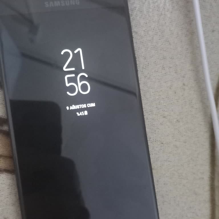Samsung Galaxy A7 Telefon Ekran Kapanmama Sorunu