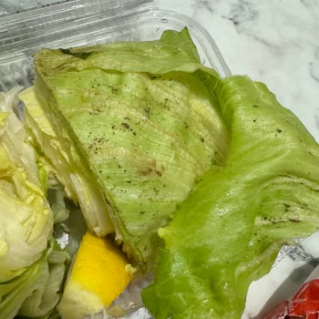 Komagene Bozuk Ve Kirli Ürünlerle Gelen Çiğköfte Siparişi!