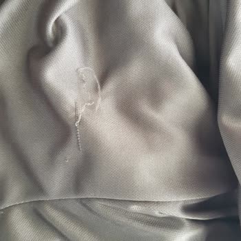 Defolu Lekeli Yırtık Ve Yanlış Üretim Zara Elbisesi