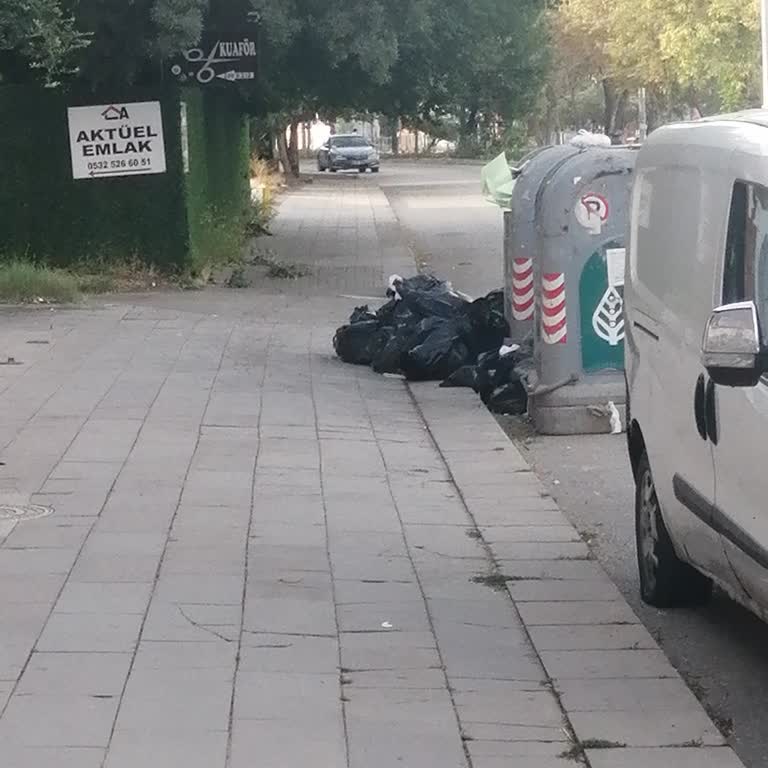 Çankaya Belediyesi Çankaya İşçi Blokları Çöp Sorunu