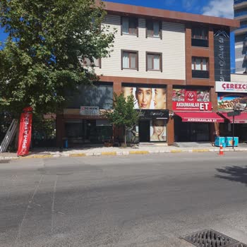 Diş Hekimi Albert B. Malki Yanılttı