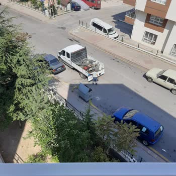 Çakmak Prefabrik Konteyner Şiddetli Çöp Kokusu