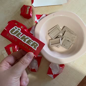 Ülker Çikolata Bozuk Çıktı!
