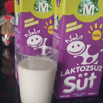 Danone Tikveşli Migros'tan Aldığım Sütler Kahverengi Ve Yanık Tadında