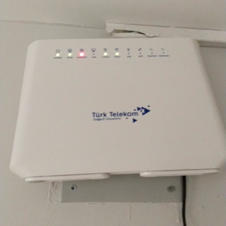 Türk Telekom İnternet Yok. Hattımız Da Çekmiyor.