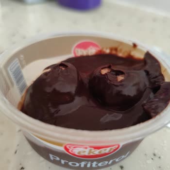 Eker Profiterol Ambalajında Miktar Yanıltıcı