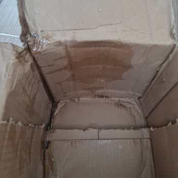 Kargo Sürecinde Hasar Gören Ürün. MNG Kargo Nun Ürüne Vermediği Özen