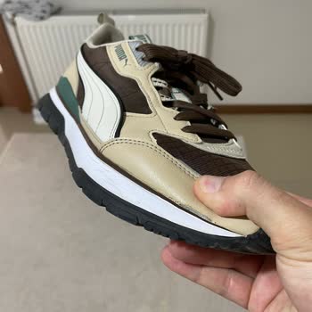 Puma Ayakkabı Garanti Sorunu, Olumlu Olumsuz Dönüş Yapılmıyor.