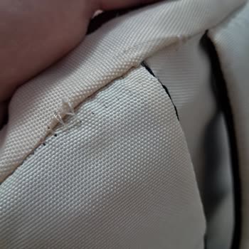 FLO Ayakkabı FLO'dan Alınan Lumberjack Çanta Dikiş Sorunu