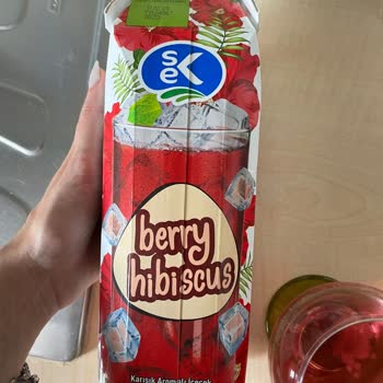 Sek Berry Hibiscus'un Kalitesizliği Ve Hayal Kırıklığı