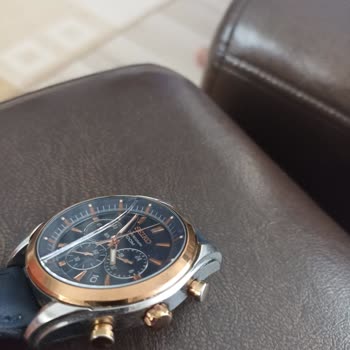 Saat & Saat Seiko Saatimin Cam Çatlağı