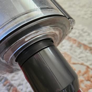 Dyson V10 Boru Sallanma Şikayeti