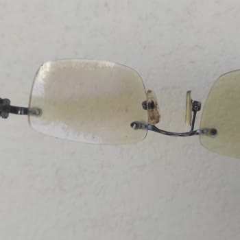 Essilor Optik Bozuk Camlar!