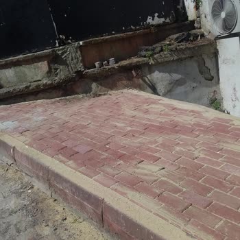 Sarıyer Belediyesi İstinye Devlet Hastanesi Önündeki Yeşil Alanlar Betonlaştı