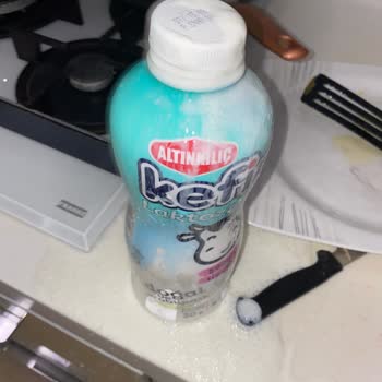 Altınkılıç Kefir Şişesi Kapağı Patladı
