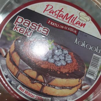 BİM Eksik Pasta Tabanı İle Doğum Günü Sürprizi Hüsranı