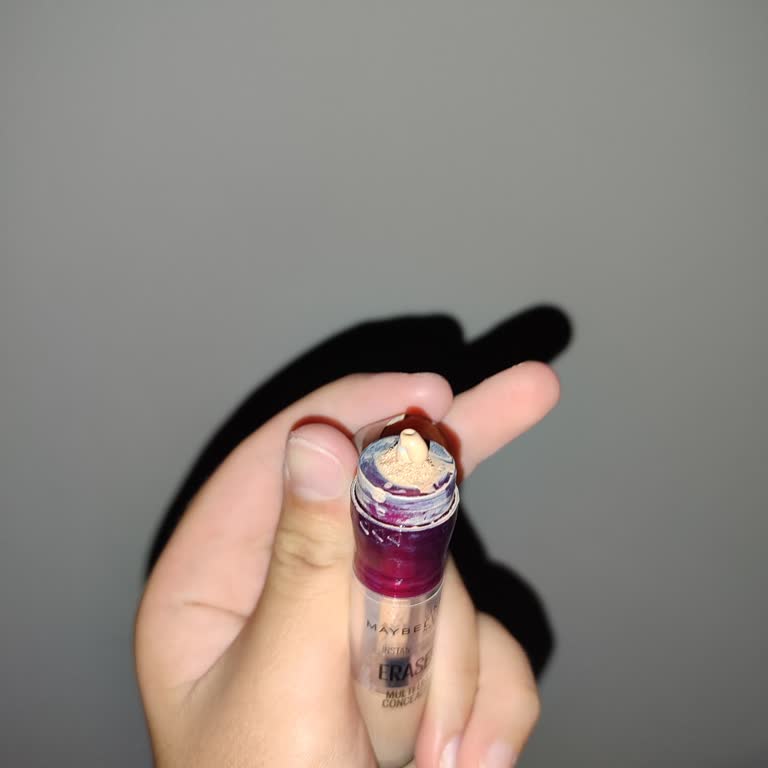 Maybelline New York Kapatıcım Da Yaşadığım Sorun