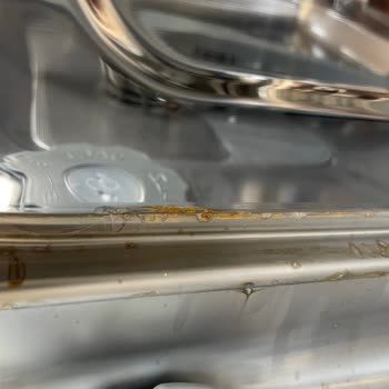 Samsung Bulaşık Makinesi İçi Paslanma