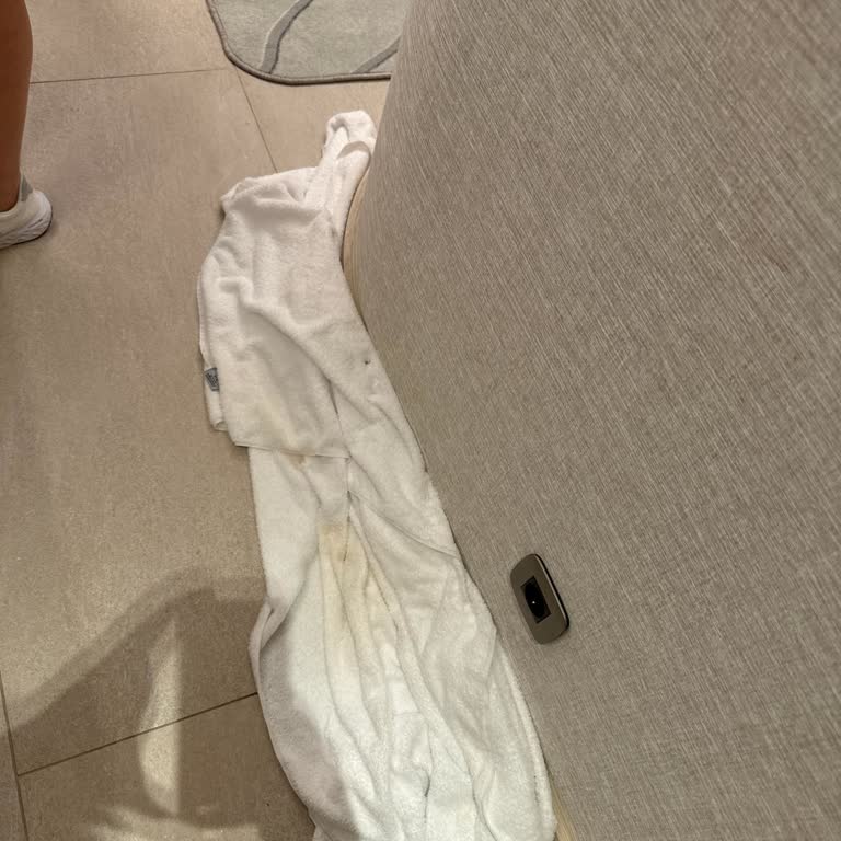 Swissotel Çeşme Sorumsuzluğu Çözümsüzlüğü Yakışmayan Kalitesi