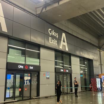 İGA İstanbul Havalimanı Güvenlik Görevlisi Şikayeti