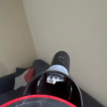 Bosch Elektrikli El Aletleri Bosch Dikey Süpürge Şikayeti