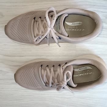 Skechers Ayakkabımın İçi Yırtıldı.