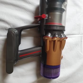 Dyson V12 Kesik Kesik Çalışma