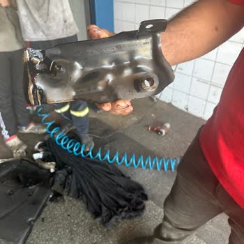 Land Rover Servisleri Sorunlu Dürüst İş Yapmıyorlar