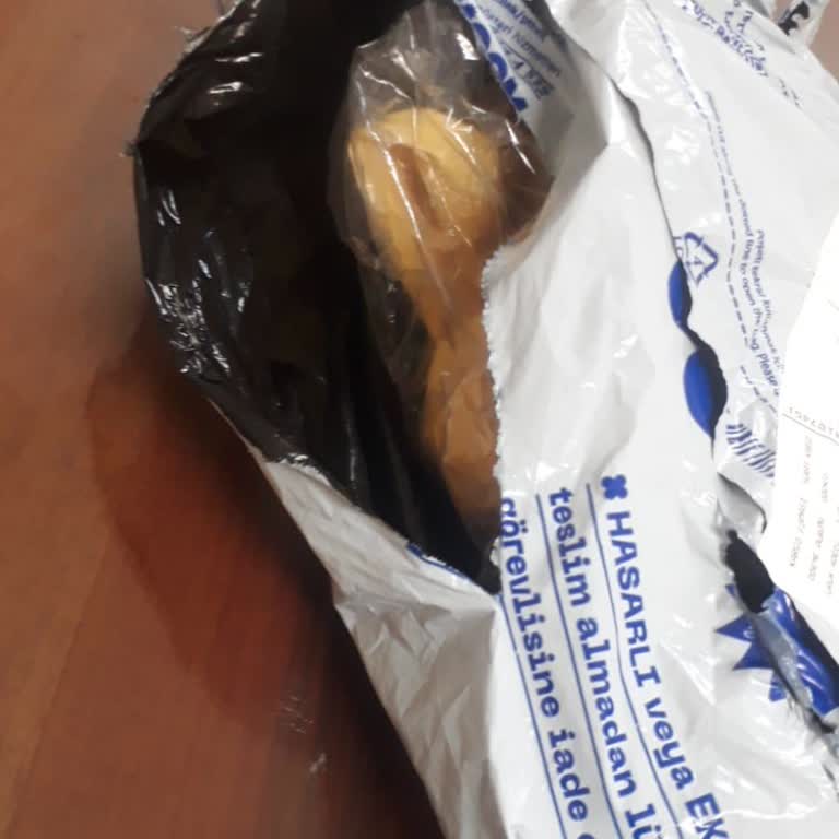 Sürat Kargo Kargolar Yırtık Geliyor