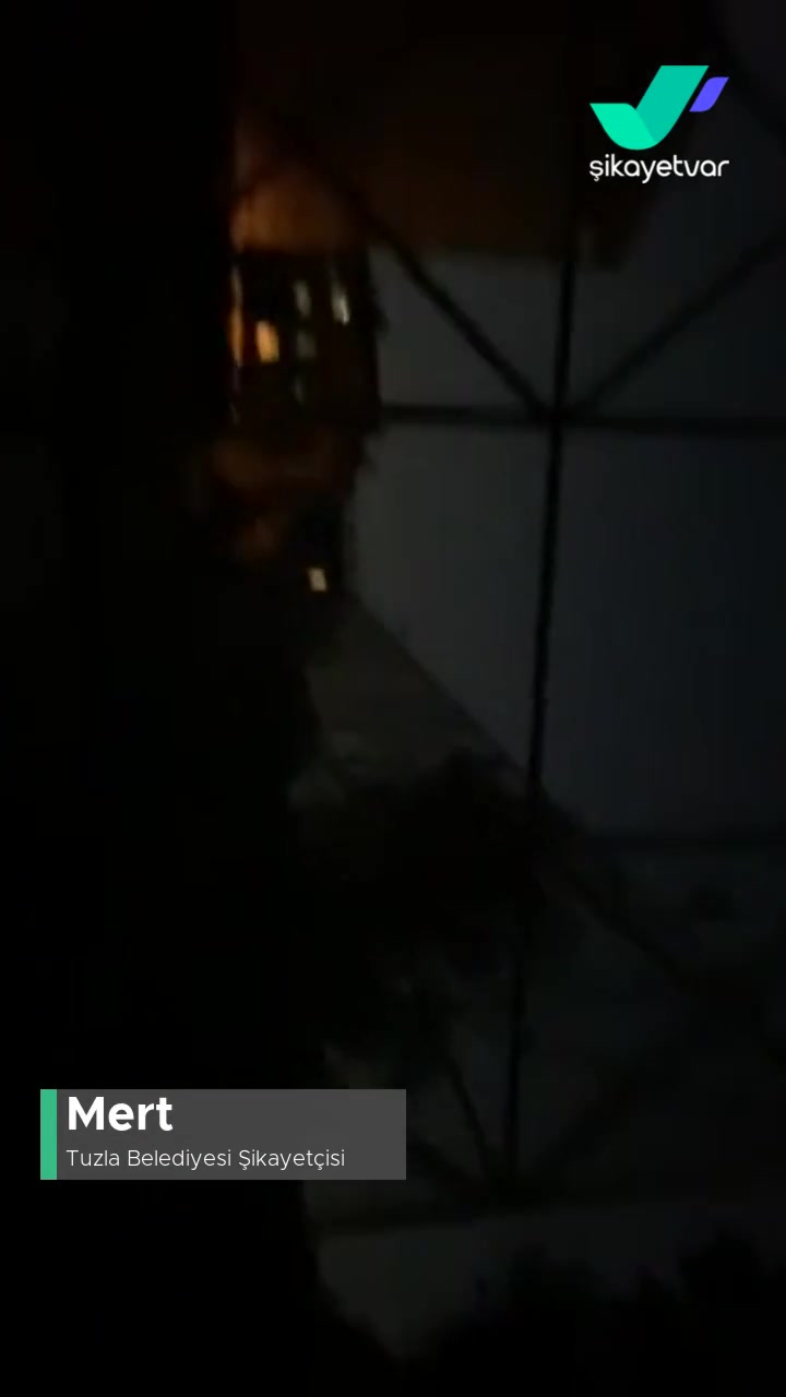 Tuzla Belediyesi Park Ve Bahçelerin Hali! videonun kapak resmi