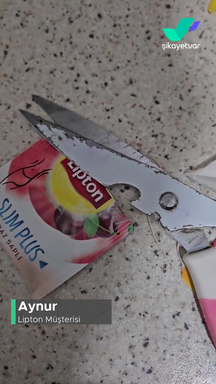 Lipton Kiraz Saplı Çayın İçinden "Hap" Çıktı! videonun kapak resmi