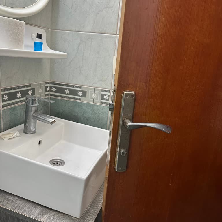 Selçuk Öğretmen Evi Öğretmenevinin Durumu Ve İyileştirme İhtiyacı