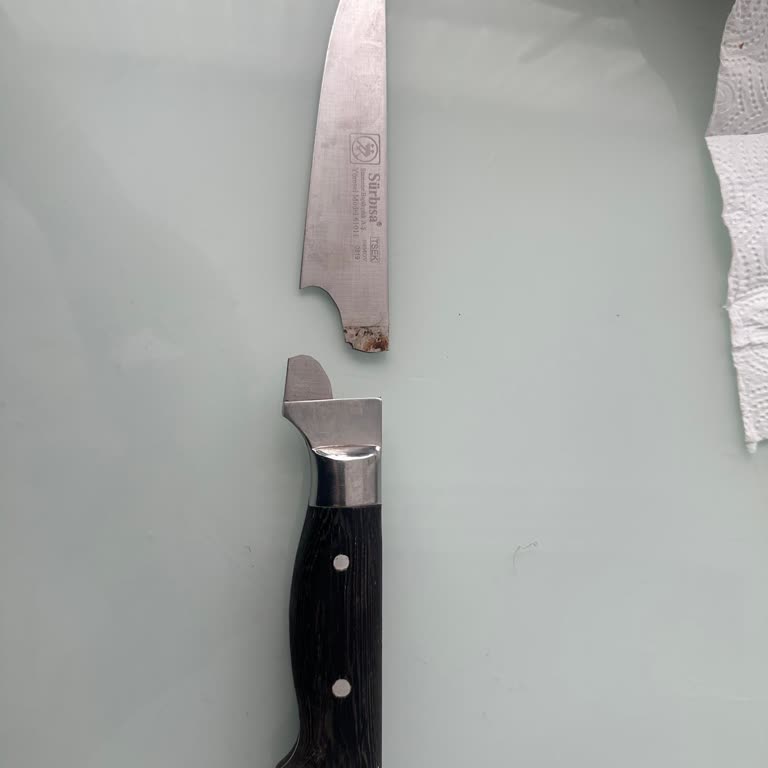 Sürbısa Sürmene Bıçak Ortadan İkiye Kırıldı.