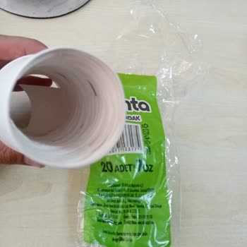 BİM Kağıt Bardak Üretim Hatası