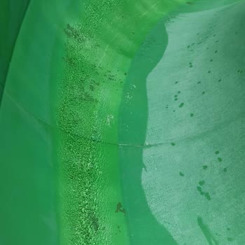 Aqua Atlantis Kirli Ve Yosunlu Havuzlar, Kupkuru Kaydıraklar Ve Paslı Demirler