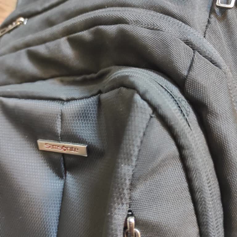 Samsonite İlgisizliği Ve Yetersiz Müşteri Hizmetleri