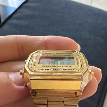 Ersa Saat Casio Saat Renk Değişimi