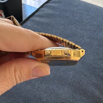 Ersa Saat Casio Saat Renk Değişimi