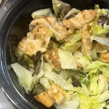 Tavuk Dünyası Salatamda Böcek Bulunması Ve Hijyen Sorunu