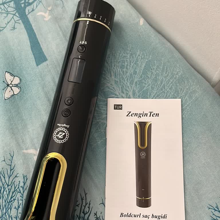 Zenginten Epilasyon Aleti Yerine Saç Bigudi Geldi