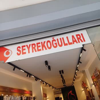 Vodafone Seyrekoğulları Şubesi: Kötü Hizmet ve İlgisizlik