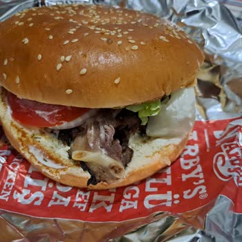 Arby's Siparişimde Beklenmedik Bir Maddeyle Karşılaştım