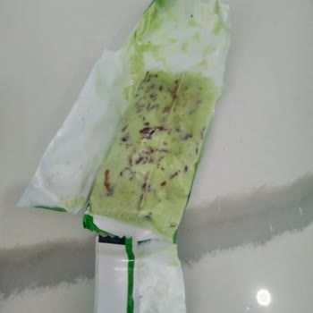 Algida Ezilmiş Erimiş Fiziksel Görünümü Bozulmuş Paket Dondurmalar